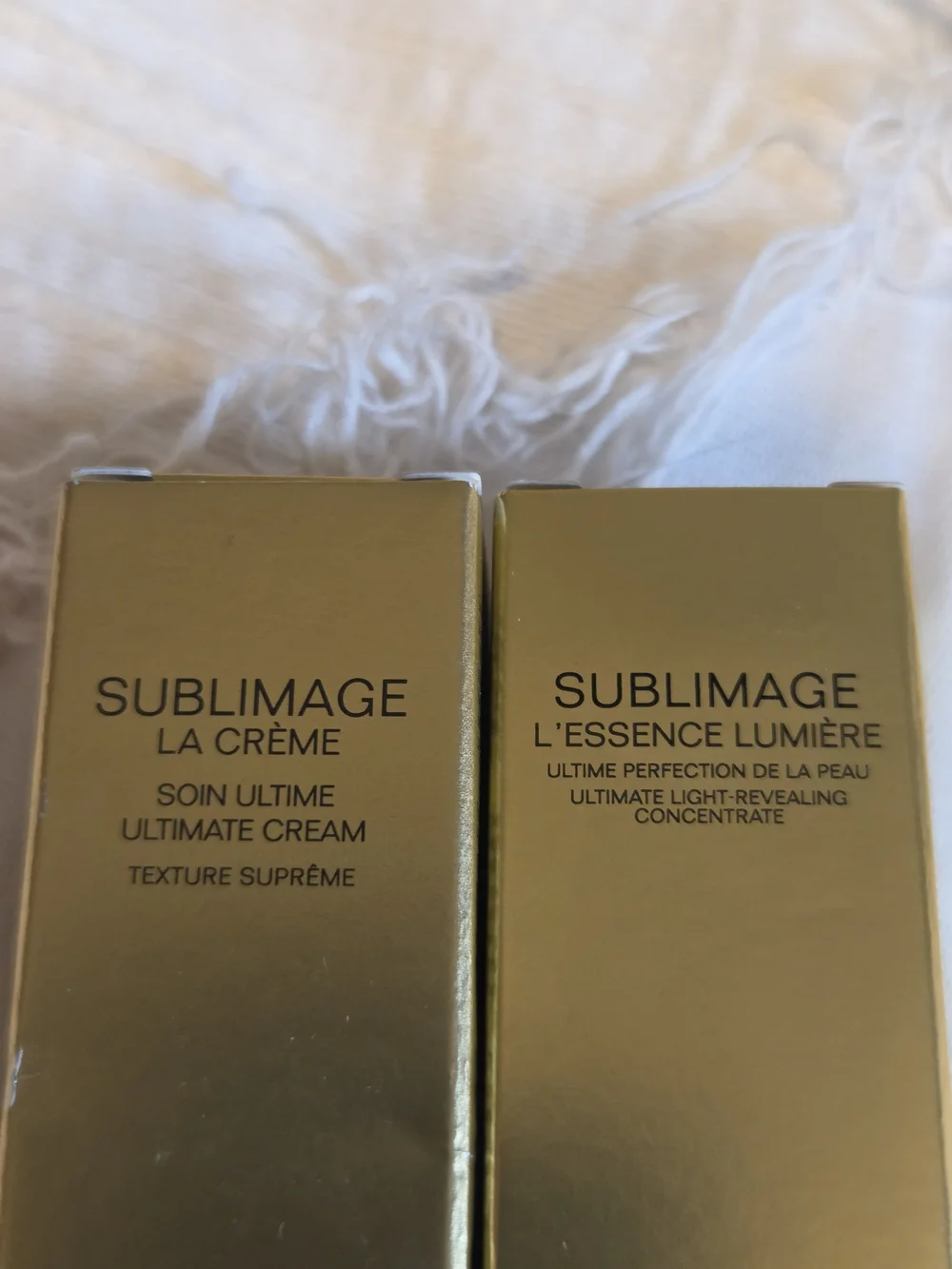CHANEL Sublimage La Crème & L'Essence Lumière - Gold Packaging